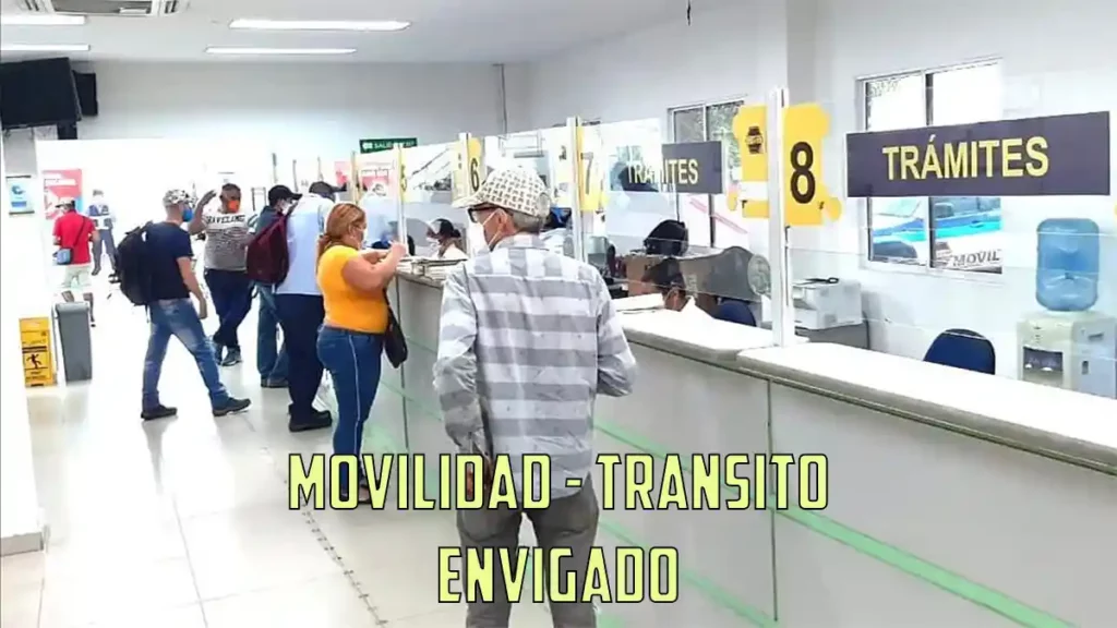 Movilidad transito Envigado Antioquia